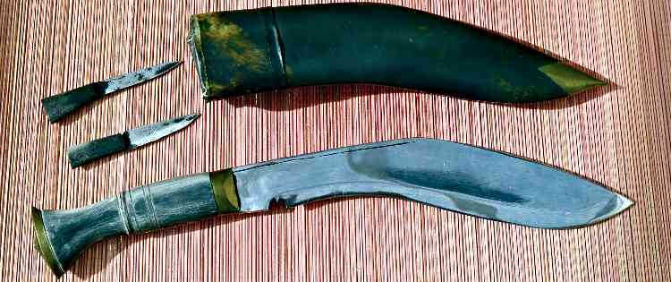 Kukri Knife with Sheath