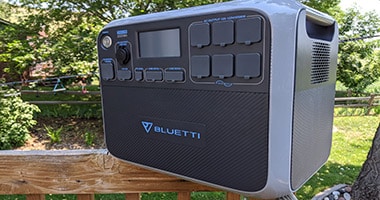Bluetti Power Station Review